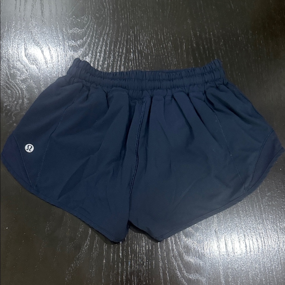 Lululemon Hotty Hot High-Rise Short - Picture 2 of 6